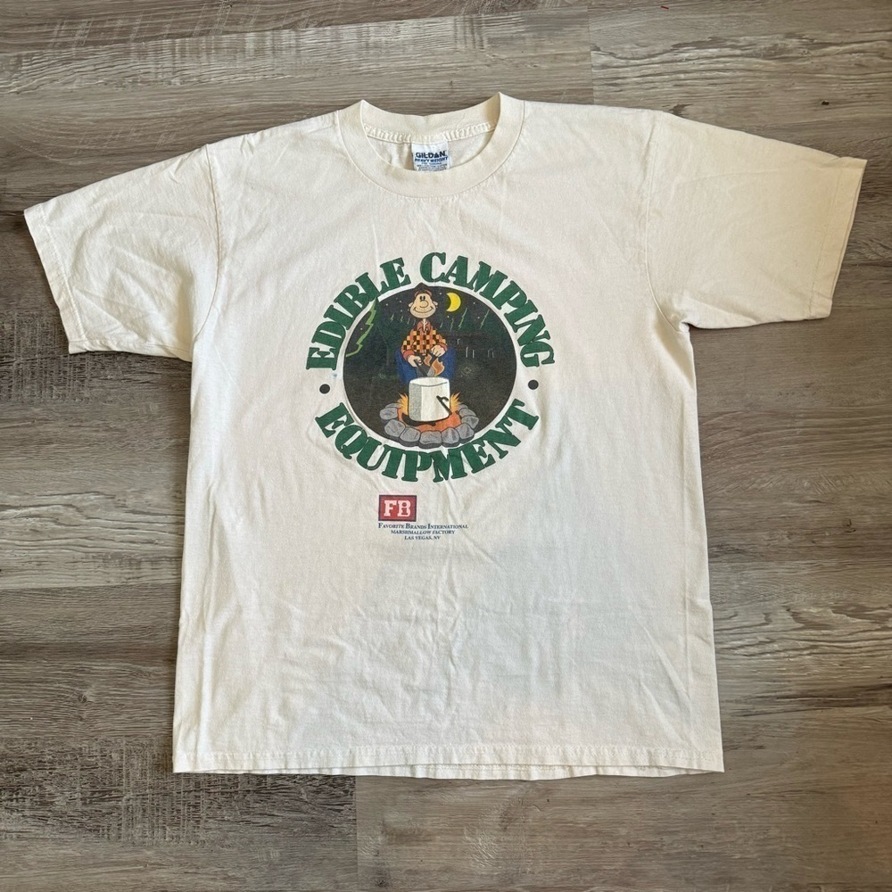 SOLD // Vintage Marshmallow camping t shirt
, 90s gildan heavy tagged men’s L - Picture 1 of 4